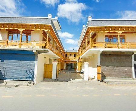 Hotel Dimbir Regency Leh Zewnętrze zdjęcie